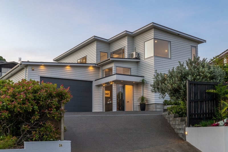 3A Rossmore Terrace, Murrays Bay, Auckland - Carousel 1