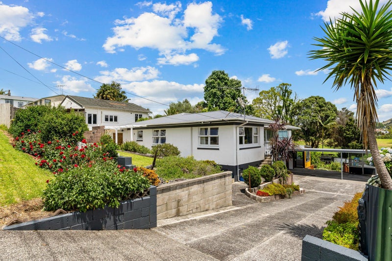 4 Charles Street, Kamo, Whangarei - Carousel 1