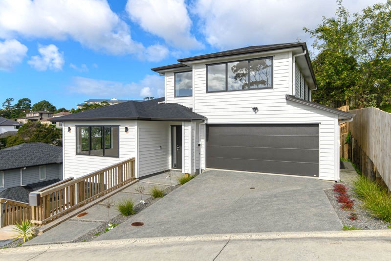 4 Korari Way, Unsworth Heights, Auckland - Carousel 1