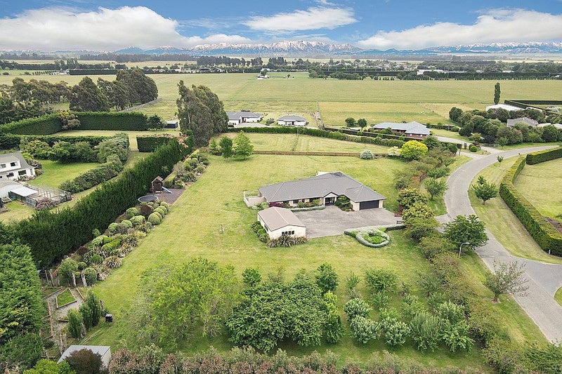 19 Winnie Vine Place, Leeston - Carousel 1