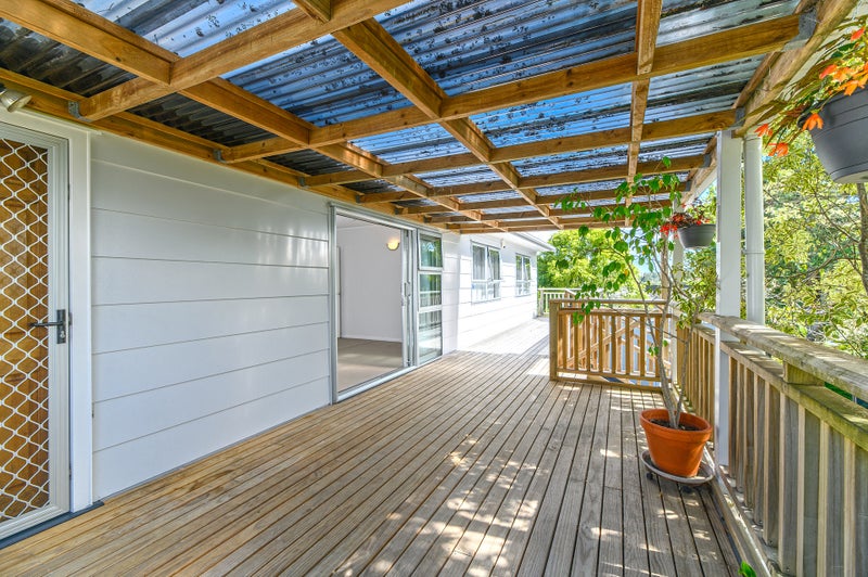 1/5 Ridgewood Crescent, Birkenhead, Auckland - Carousel 2