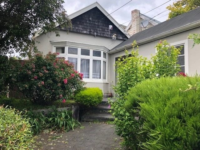 75 Nairn Street, Mount Cook, Wellington - Carousel 1