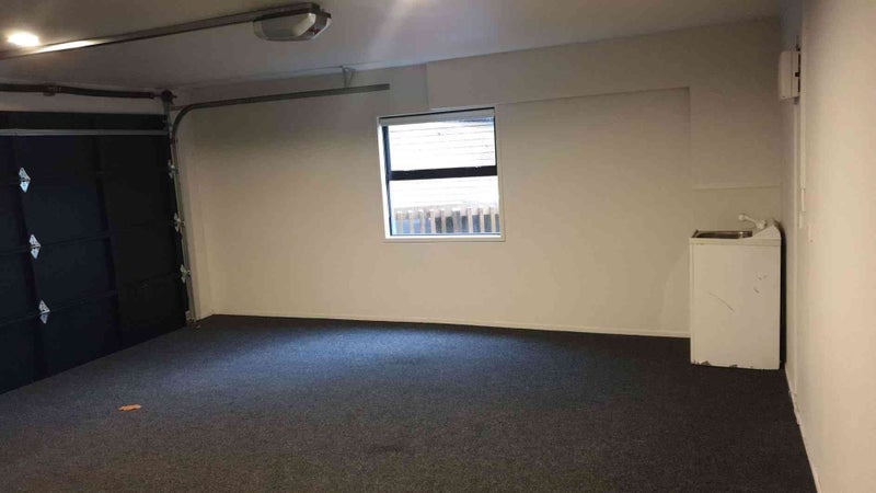 8/4 Churton Street, Parnell, Auckland - Carousel 20