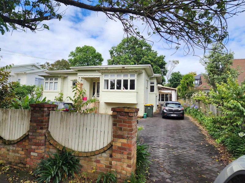 44 Wheturangi Road, Greenlane, Auckland - Carousel 1