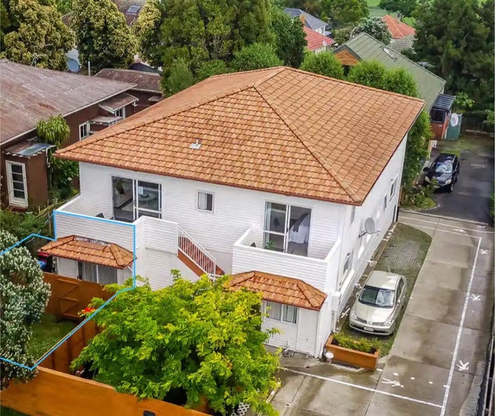 2/325 Mount Albert Road, Mount Roskill, Auckland - Carousel 1