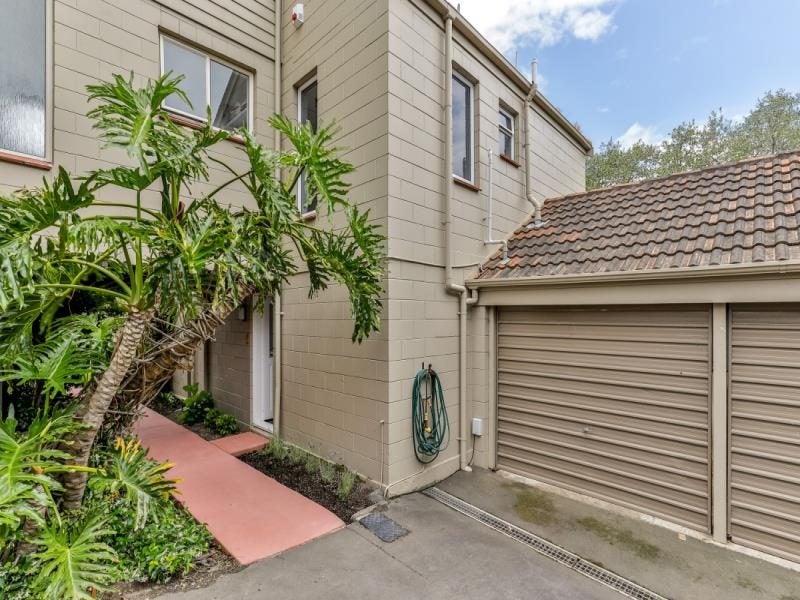 6/8 Hamilton Road, Herne Bay, Auckland - Carousel 19