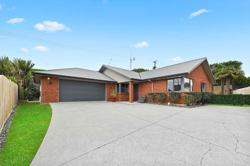 5 Millennium Heights, Flagstaff, Hamilton - Carousel 1