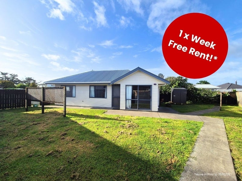 39 Rewarewa Road, Te Atatu Peninsula, Auckland - Carousel 1