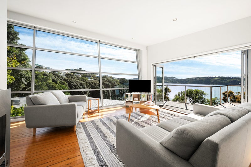 414A Evans Bay Parade, Hataitai, Wellington - Carousel 1