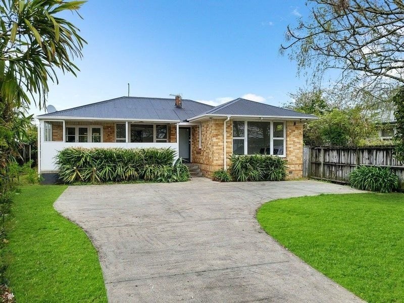 11 Cunningham Road, Beerescourt, Hamilton - Carousel 1