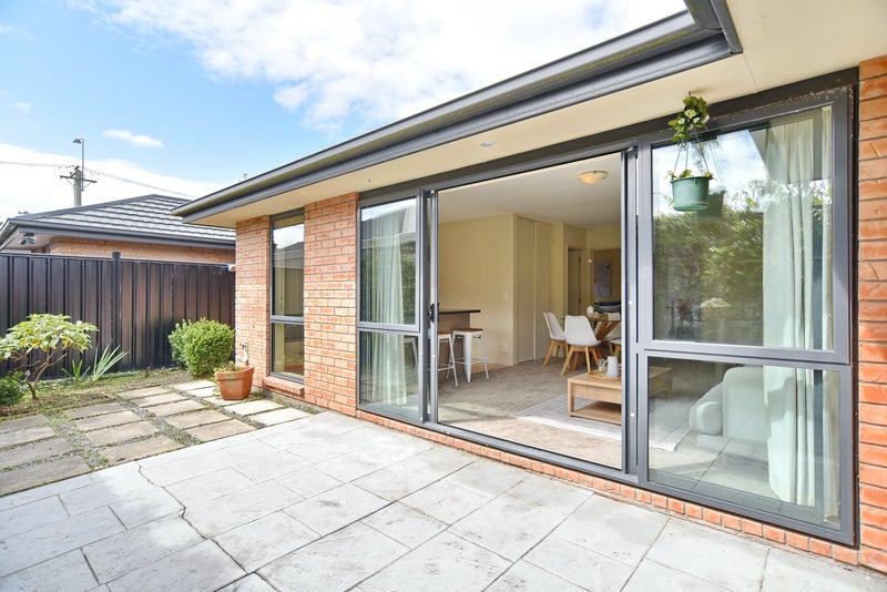 2/123 Sawyers Arms Road, Northcote, Christchurch - Carousel 2