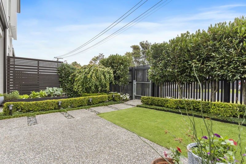 26A Lyndhurst Street, Wai o Taiki Bay, Auckland - Carousel 2