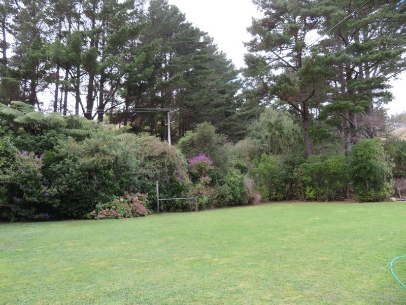 91 Stratton Street, Normandale, Lower Hutt - Carousel 15