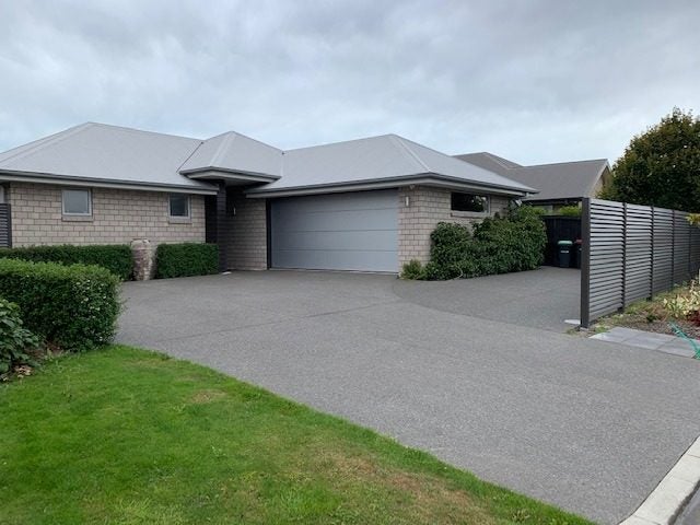 40 Little Oaks Drive, Yaldhurst, Christchurch - Carousel 1