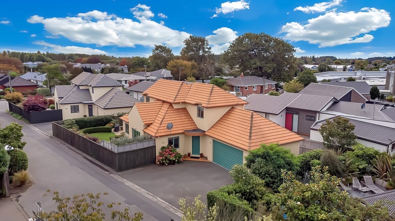 2/50 McFaddens Road, St Albans, Christchurch - Carousel 2