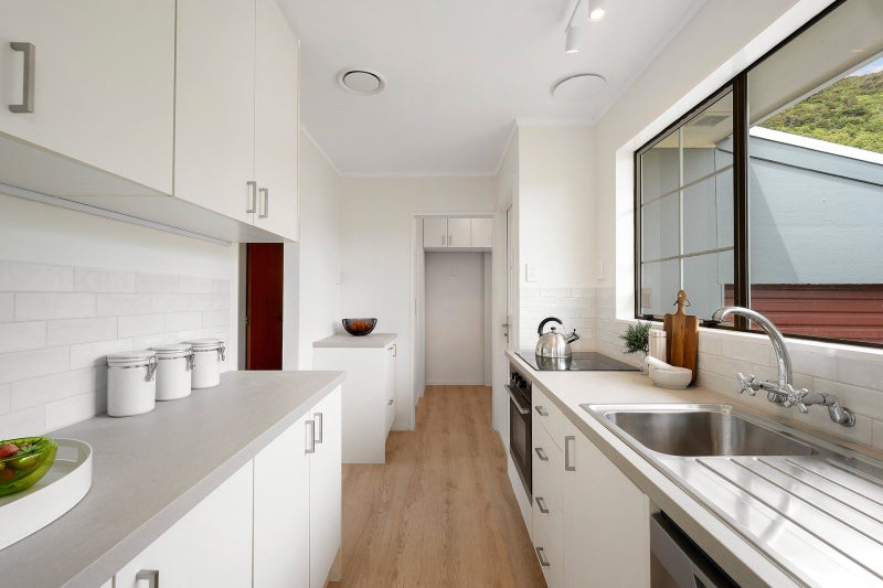 62 Antrim Crescent, Wainuiomata, Lower Hutt - Carousel 2