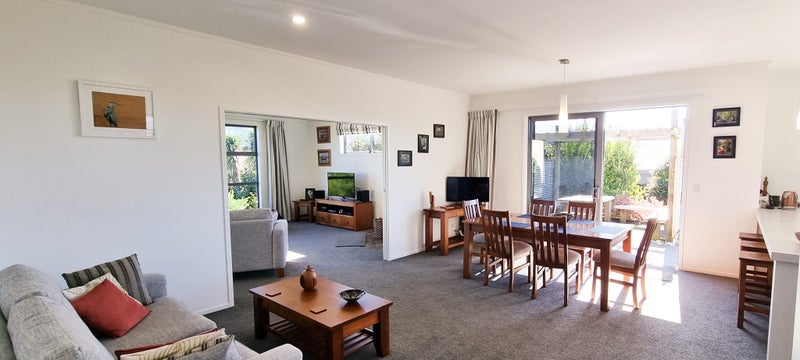 6 Mcdonald Place, Collingwood - Carousel 2