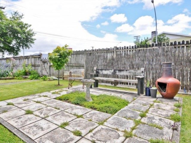 47 Matai Street, Maeroa, Hamilton - Carousel 15