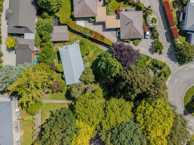 24 Heuchan Lane, Wanaka - Carousel 2