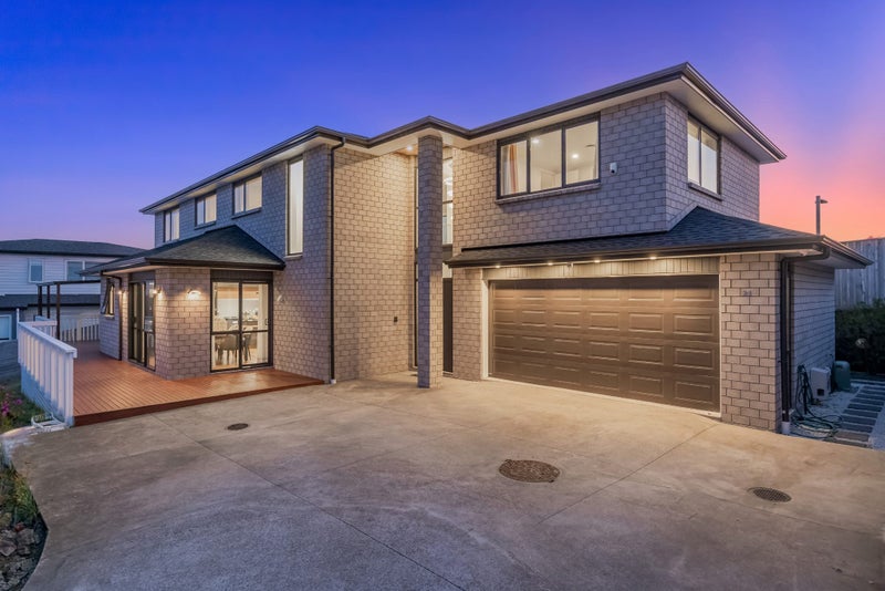 24 Colliston Rise, Pinehill, Auckland - Carousel 1