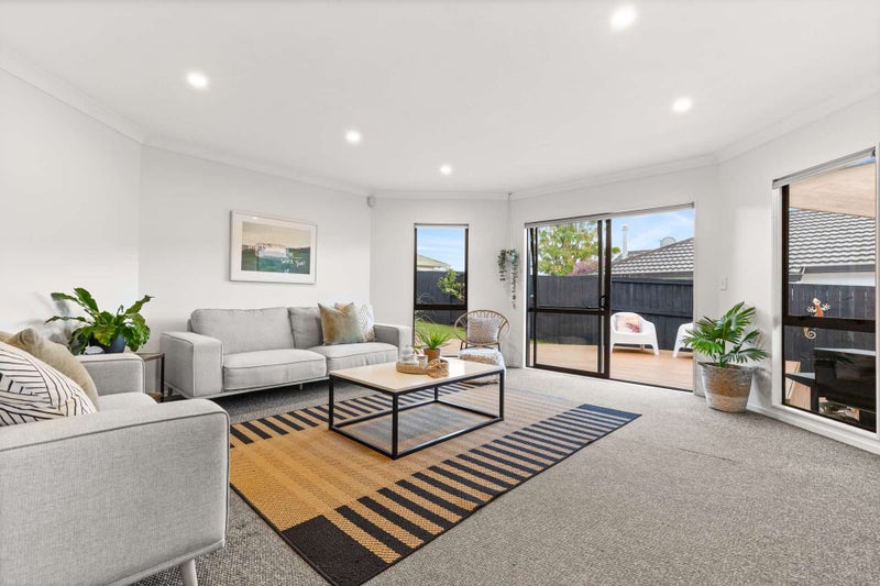 16 Amberley Crescent, Bethlehem, Tauranga - Carousel 2