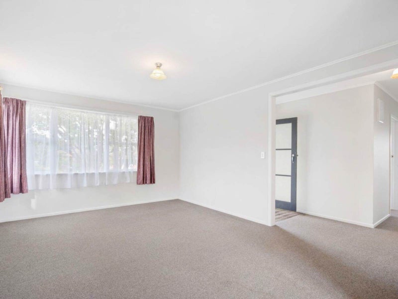 38 West View Crescent, Onerahi, Whangarei - Carousel 2