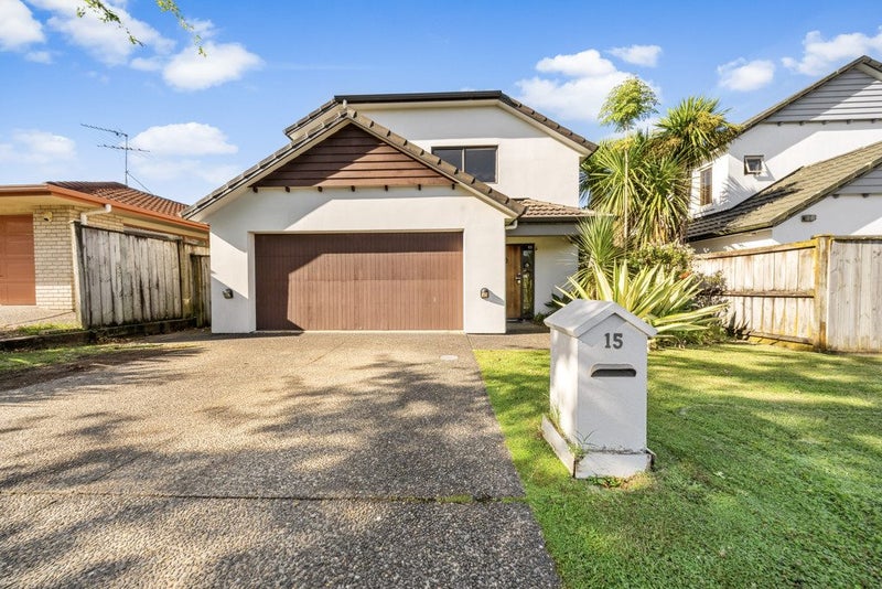 15 Lilybank Crescent, East Tamaki, Auckland - Carousel 1