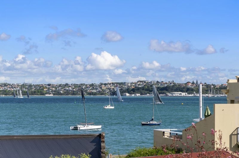 2B Church Street, Devonport, Auckland - Carousel 1