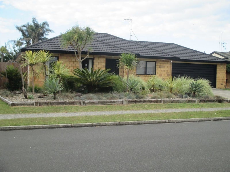 139 Wairakei Avenue, Papamoa Beach, Papamoa - Carousel 2