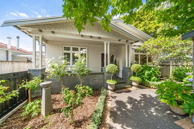 7 Boulcott Street, Boulcott, Lower Hutt - Carousel 1