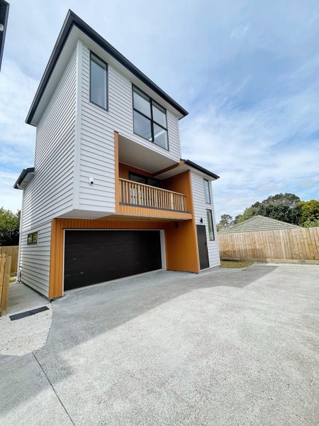 29E Rata Street, New Lynn, Auckland - Carousel 1