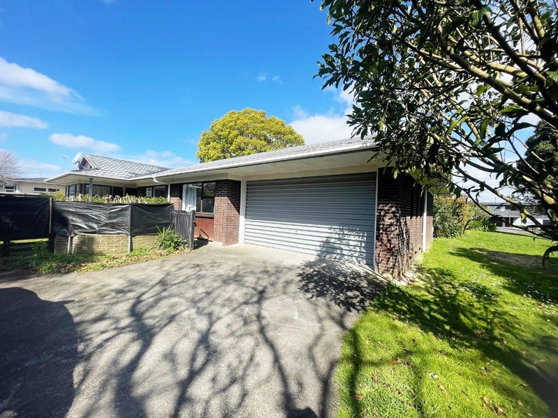 20 Magnolia Avenue, Opaheke, Papakura - Carousel 2