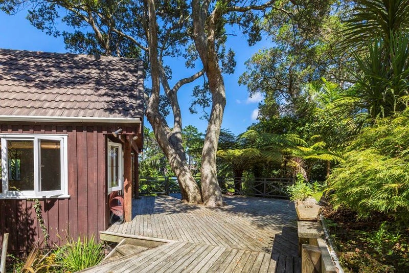 27 Rosecamp Road, Beach Haven, Auckland - Carousel 2