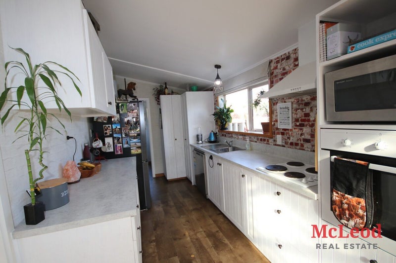 22 Albert Street, Netherby, Ashburton - Carousel 2
