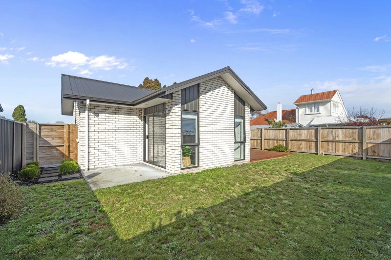 75B Insoll Avenue, Enderley, Hamilton - Carousel 14