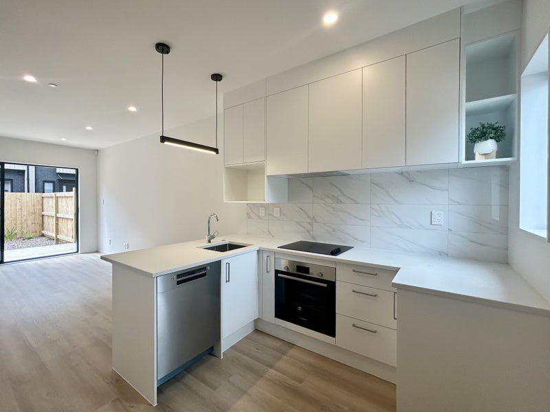 5/1D Rosyth Avenue, Bayswater, Auckland - Carousel 1