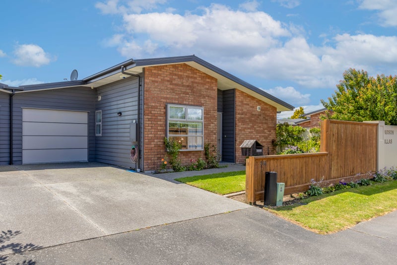2/56 Gladson Avenue, Sockburn, Christchurch - Carousel 1