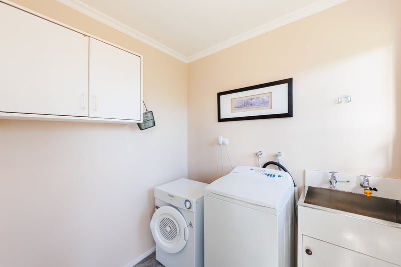 83 Long Melford Road, Awapuni, Palmerston North - Carousel 16