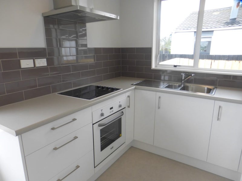 1/24 Bayswater Crescent, Bromley, Christchurch - Carousel 14