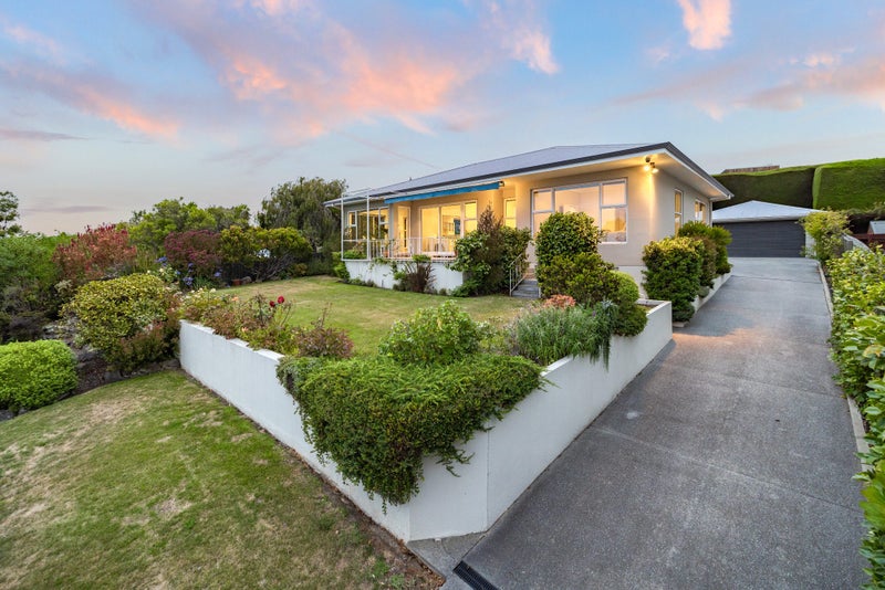 36 Marama Crescent, Mount Pleasant, Christchurch - Carousel 1