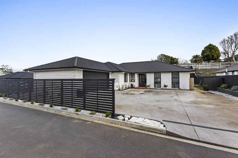 8 Pa Tuna Lane, Hurdon, New Plymouth - Carousel 15