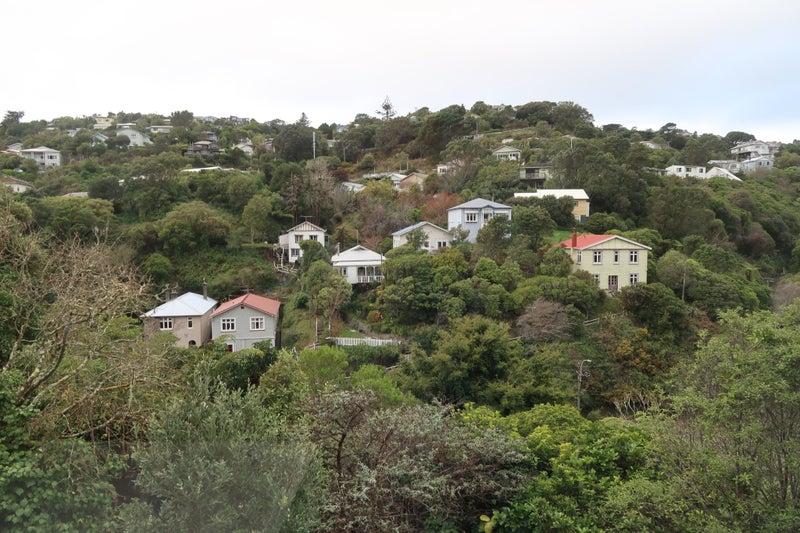 23 Tiketike Way, Brooklyn, Wellington - Carousel 16