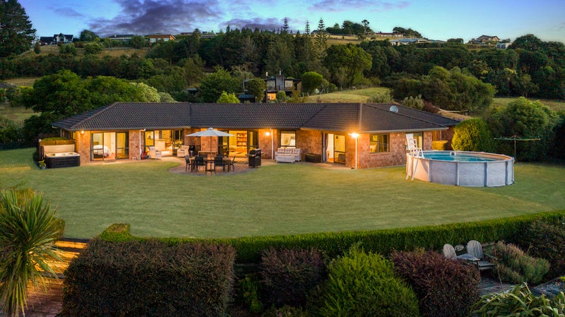 604 Ponga Road, Papakura - Carousel 2