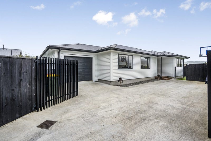 93 riverside DR, WAIWHETU, LOWER HUTT - Carousel 22