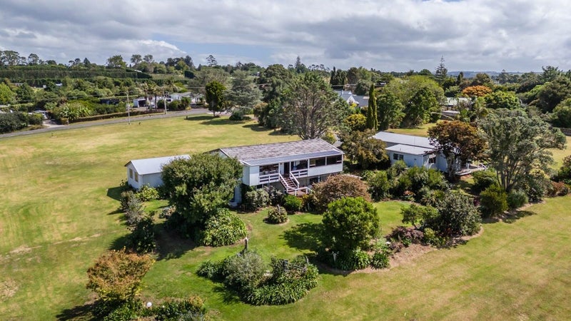 27 Hall Road, Ngongotaha, Rotorua - Carousel 1