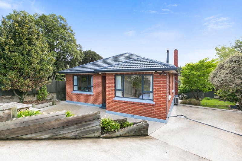 22 Koremata Street, Green Island, Dunedin - Carousel 1