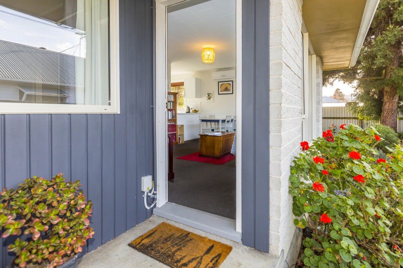 4/12 Wilford Street, Wallaceville, Upper Hutt - Carousel 2
