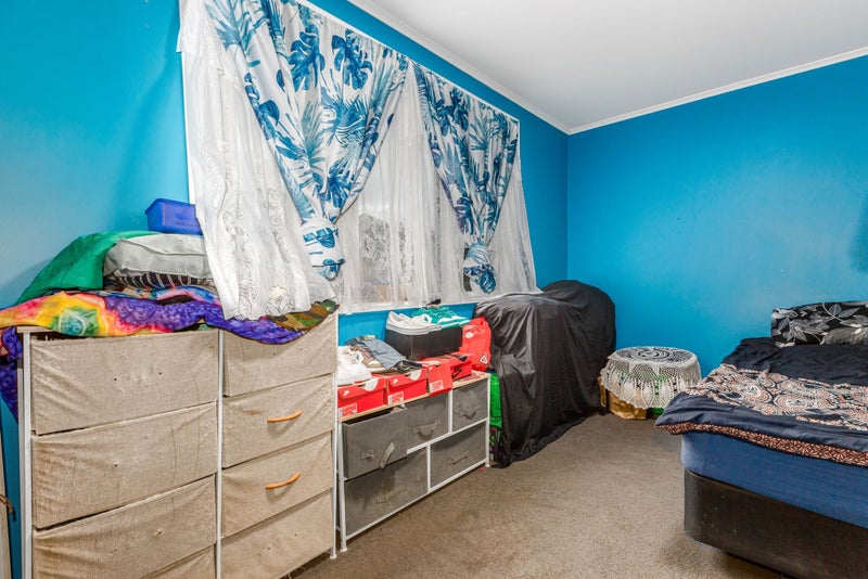 25 Loongana Street, Waitangirua, Porirua - Carousel 14