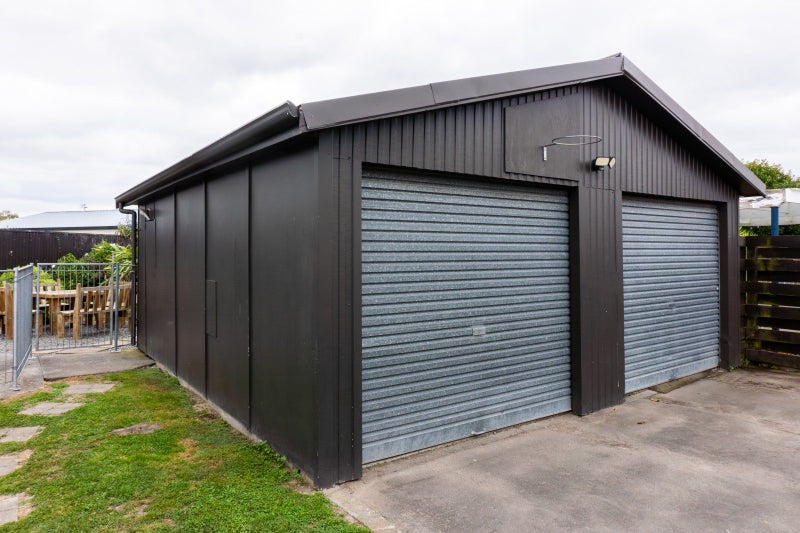 1300 Cardiff Place, Mayfair, Hastings - Carousel 13