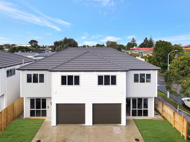 24A Staverton Crescent, Mangere, Auckland - Carousel 1